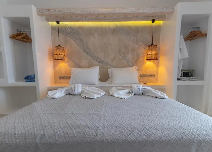 Nikos And Aparthotel