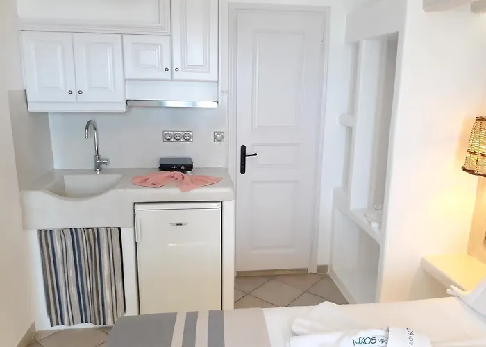 Aparthotel Nikos And 4*